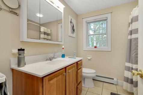 81 Fern Street Auburn ME 04210