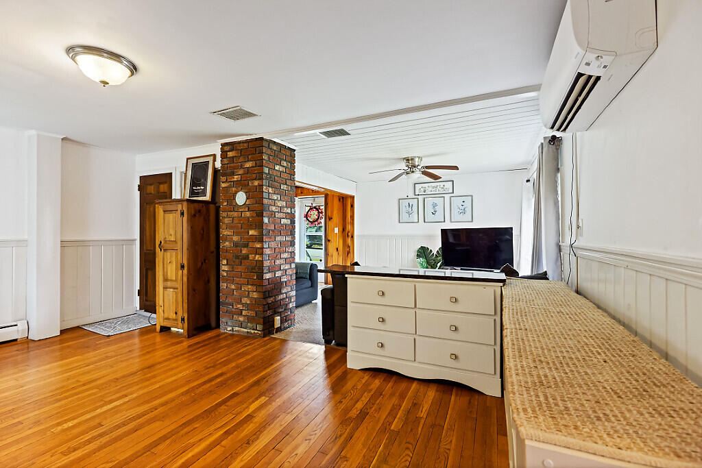 60 Heath Street Oakland ME 04963