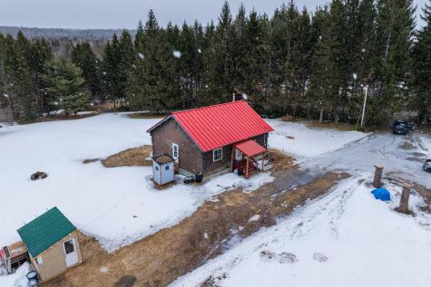 1337 E Plantation Road E E Twp ME 04758