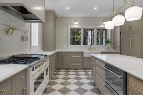 8 Harper's Trail Freeport ME 04032