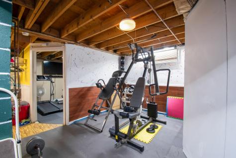 21 Barrows Drive Topsham ME 04086