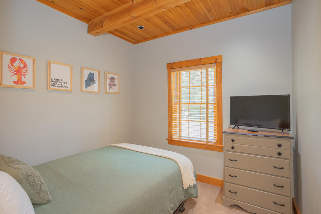 8 Sunset Lane Kingfield ME 04947