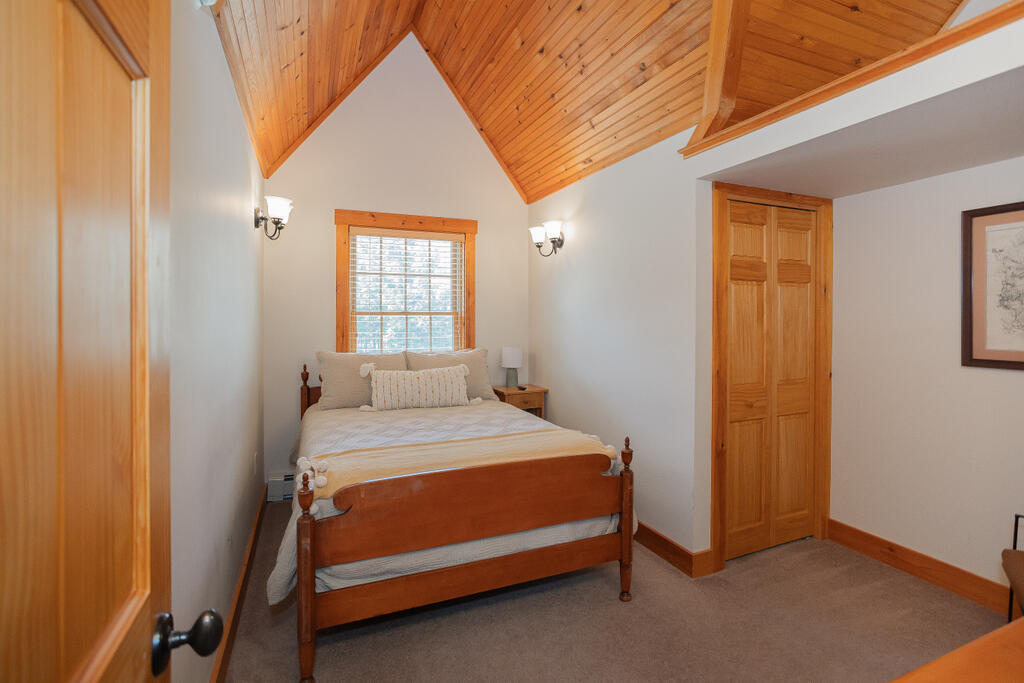 8 Sunset Lane Kingfield ME 04947