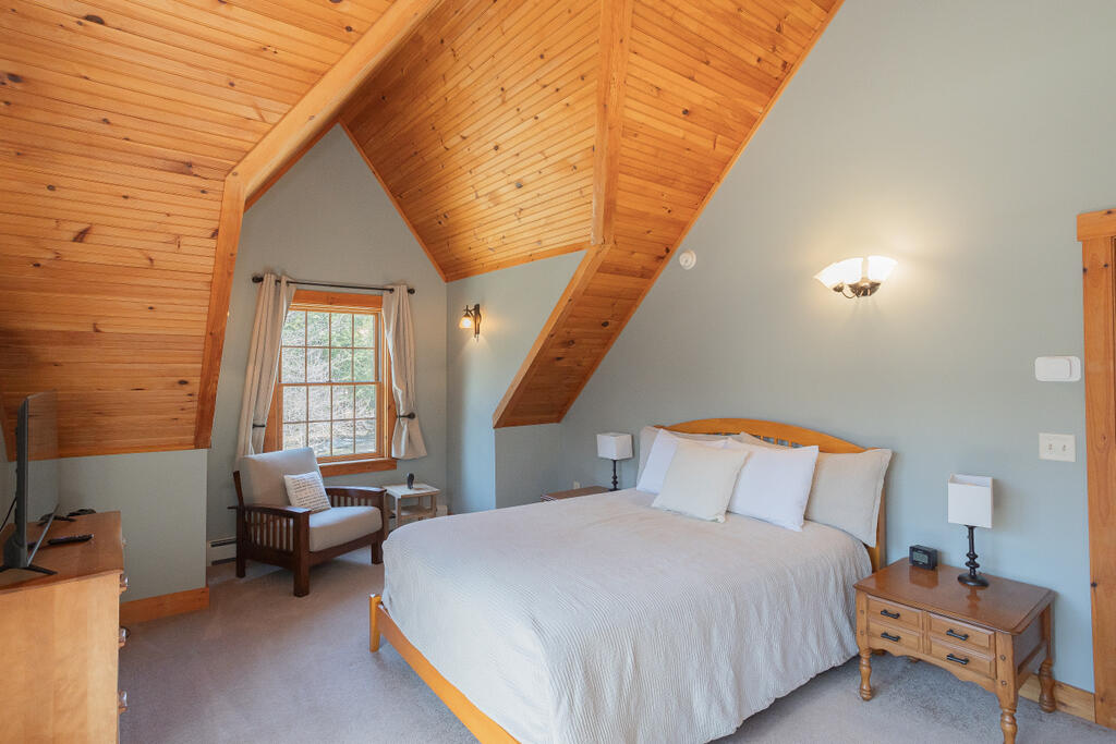 8 Sunset Lane Kingfield ME 04947