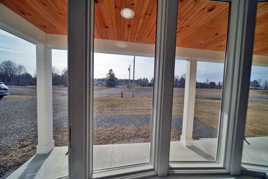 15 Lilac Lane Houlton ME 04730