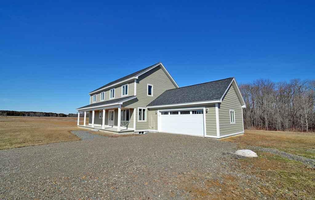 15 Lilac Lane Houlton ME 04730