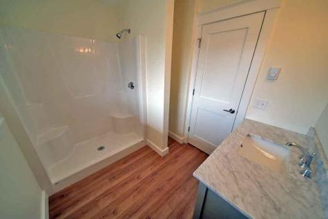 15 Lilac Lane Houlton ME 04730