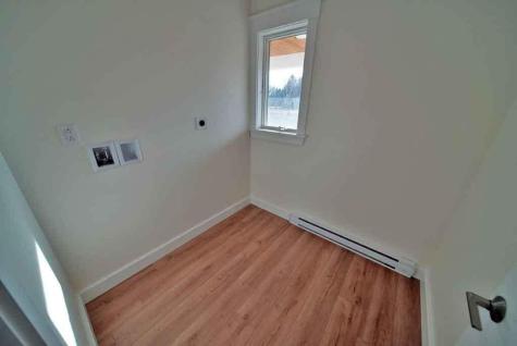 15 Lilac Lane Houlton ME 04730