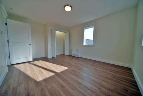 15 Lilac Lane Houlton ME 04730