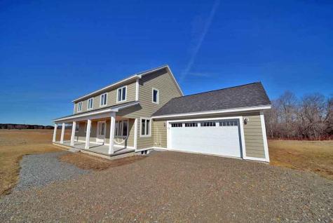15 Lilac Lane Houlton ME 04730
