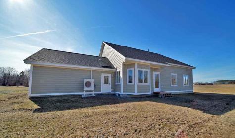 15 Lilac Lane Houlton ME 04730