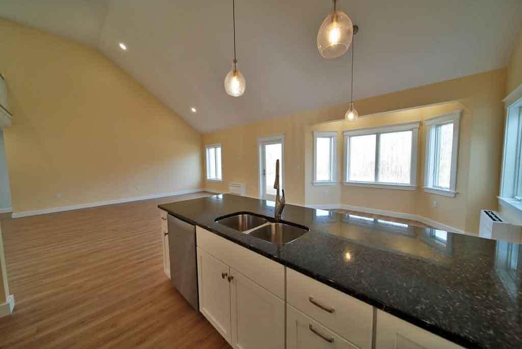 15 Lilac Lane Houlton ME 04730