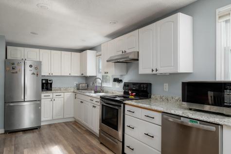 25 Heritage Drive Eliot ME 03903