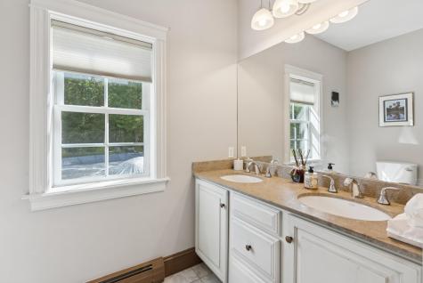 29 Victoria Lane Windham ME 04062