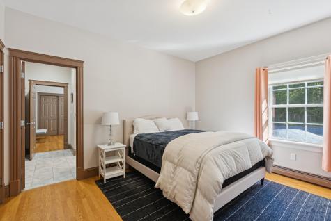 29 Victoria Lane Windham ME 04062