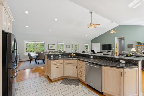 29 Victoria Lane Windham ME 04062