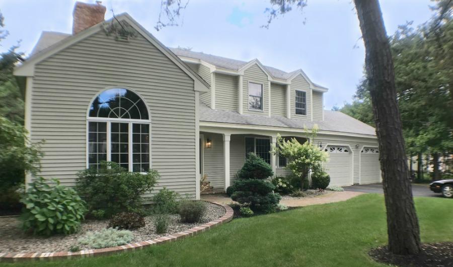 25 Beech Drive Brunswick ME 04011