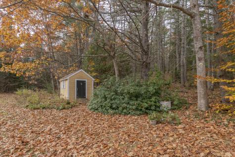 12 Tank Farm Lane Bath ME 04530