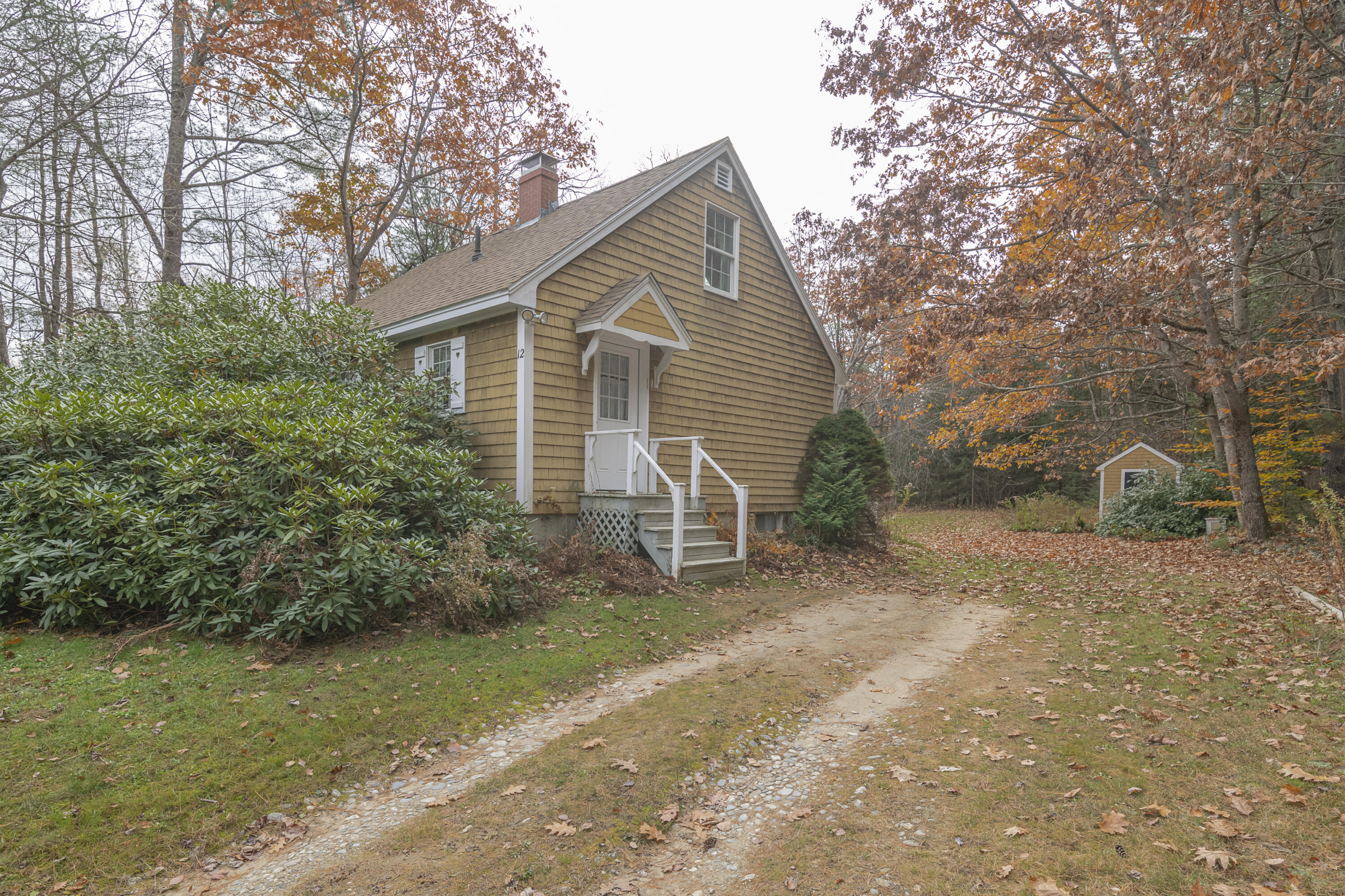 12 Tank Farm Lane Bath ME 04530