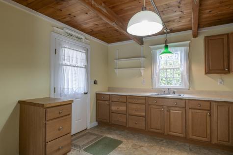 12 Tank Farm Lane Bath ME 04530