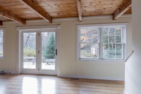 12 Tank Farm Lane Bath ME 04530