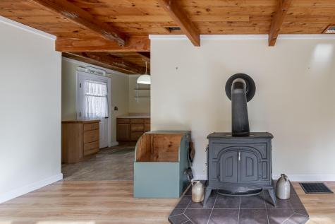 12 Tank Farm Lane Bath ME 04530