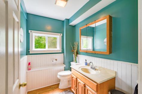 3184 Camden Road Warren ME 04864