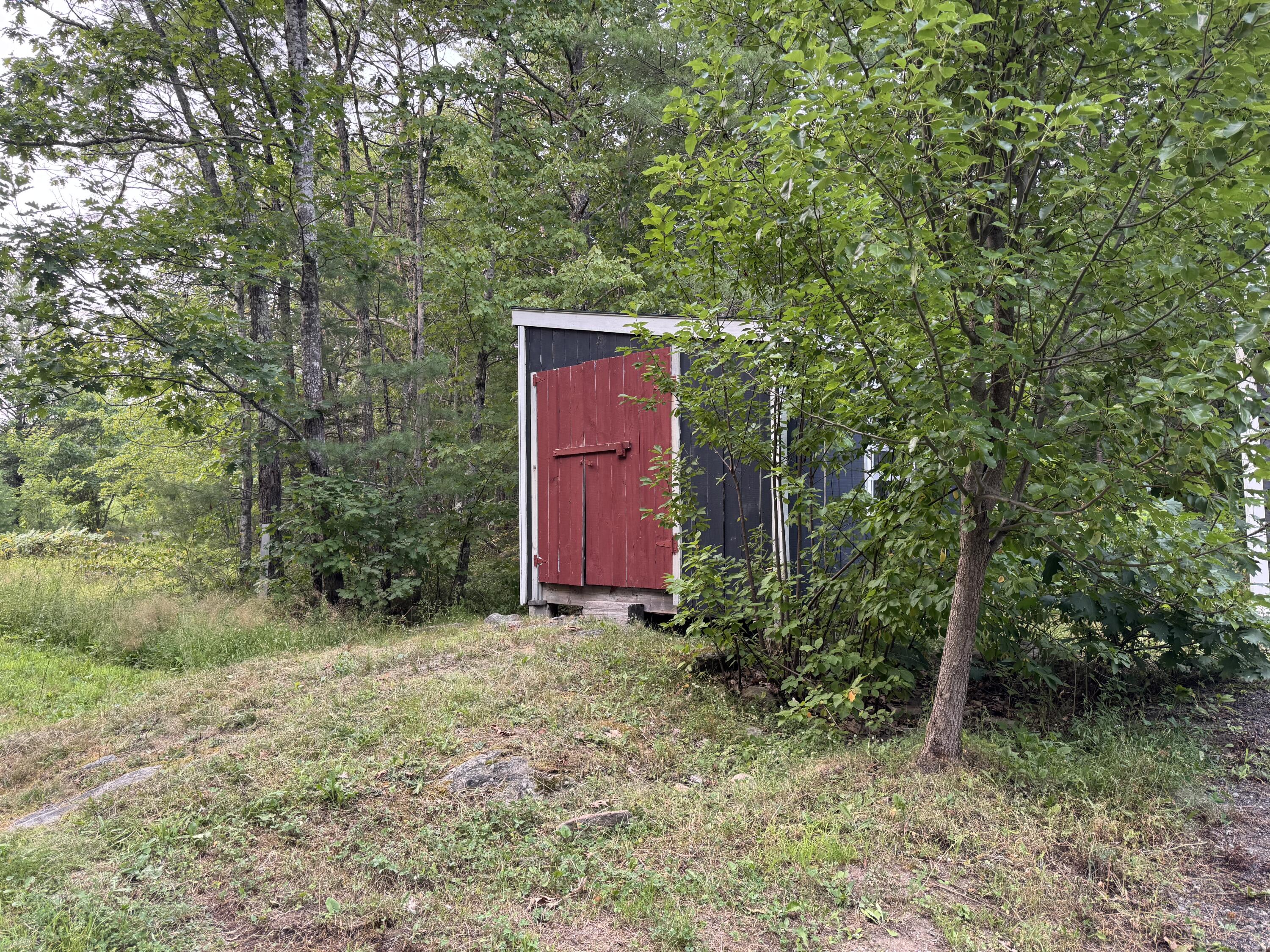 3184 Camden Road Warren ME 04864