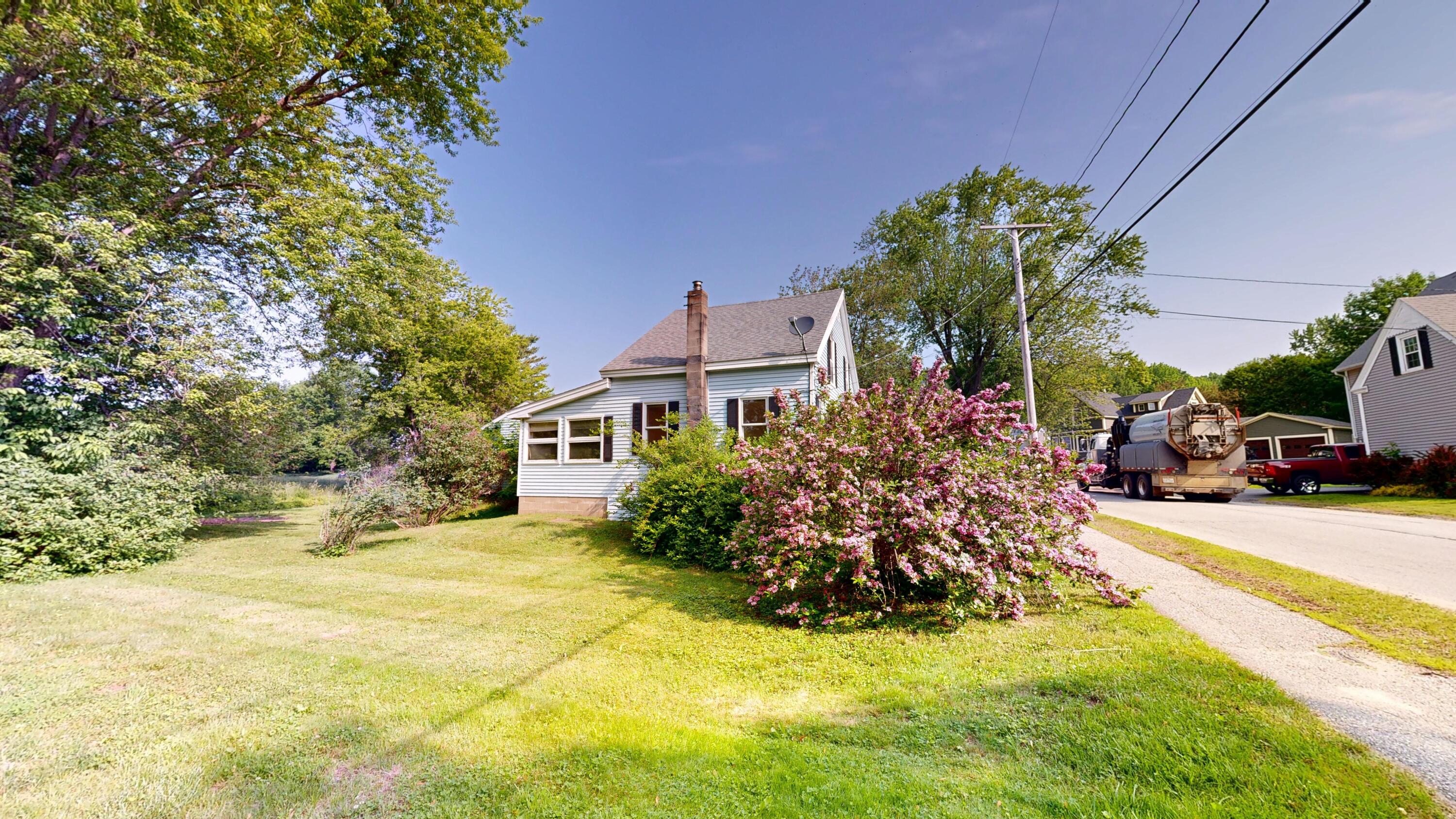 84 Elm Street Sabattus ME 04280