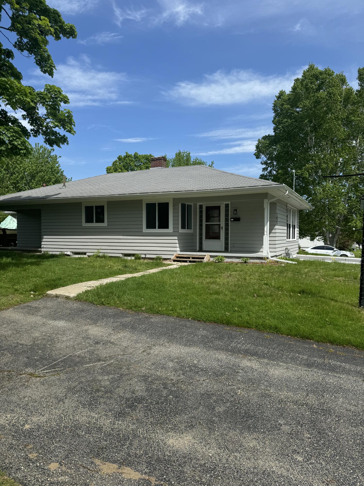 195 Cook Street Auburn ME 04210