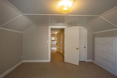 6 Shirley Street Lewiston ME 04240