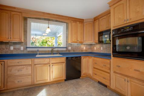 6 Shirley Street Lewiston ME 04240
