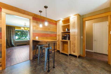 36 Woodlawn Avenue Auburn ME 04210