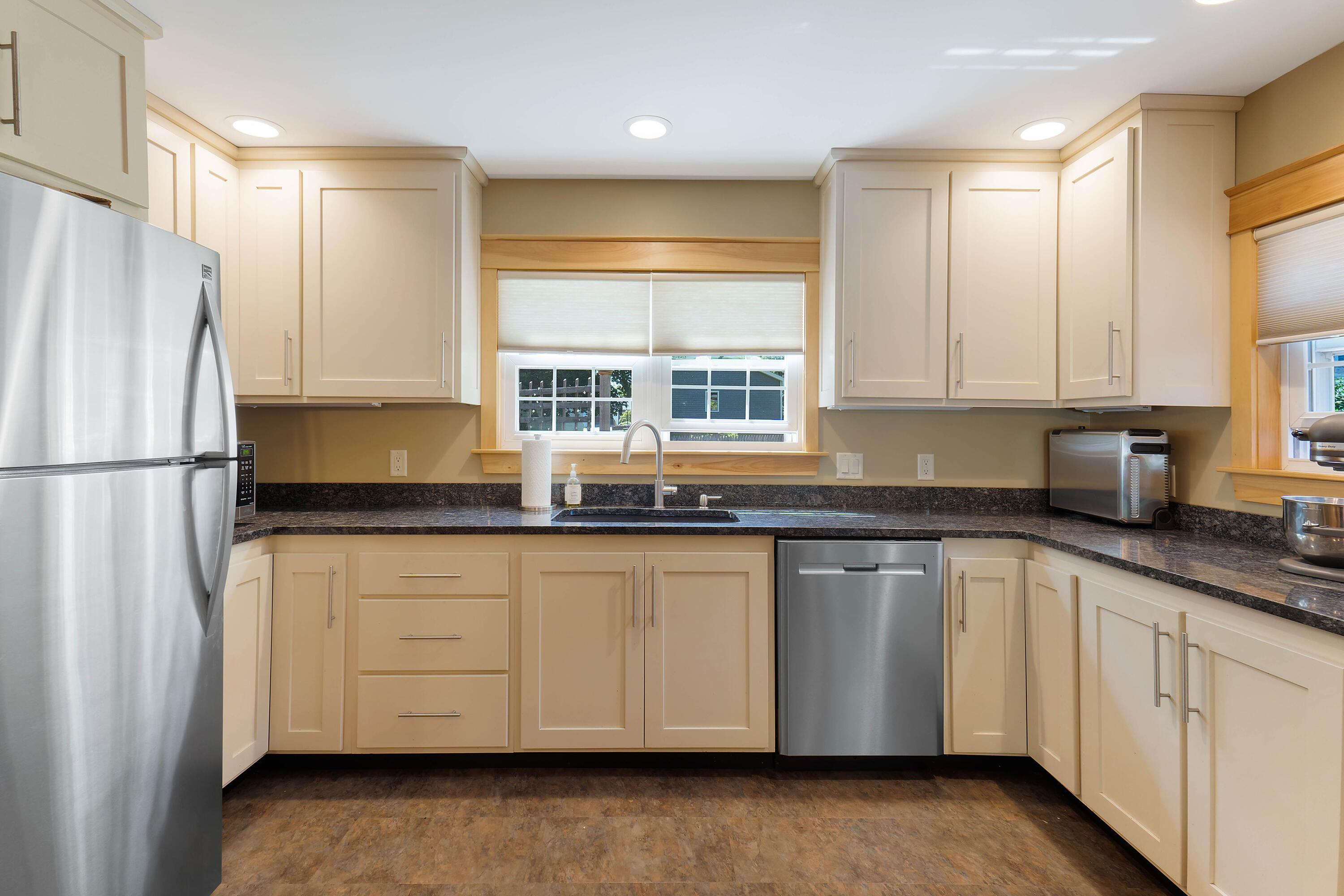 36 Woodlawn Avenue Auburn ME 04210