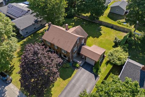 36 Woodlawn Avenue Auburn ME 04210