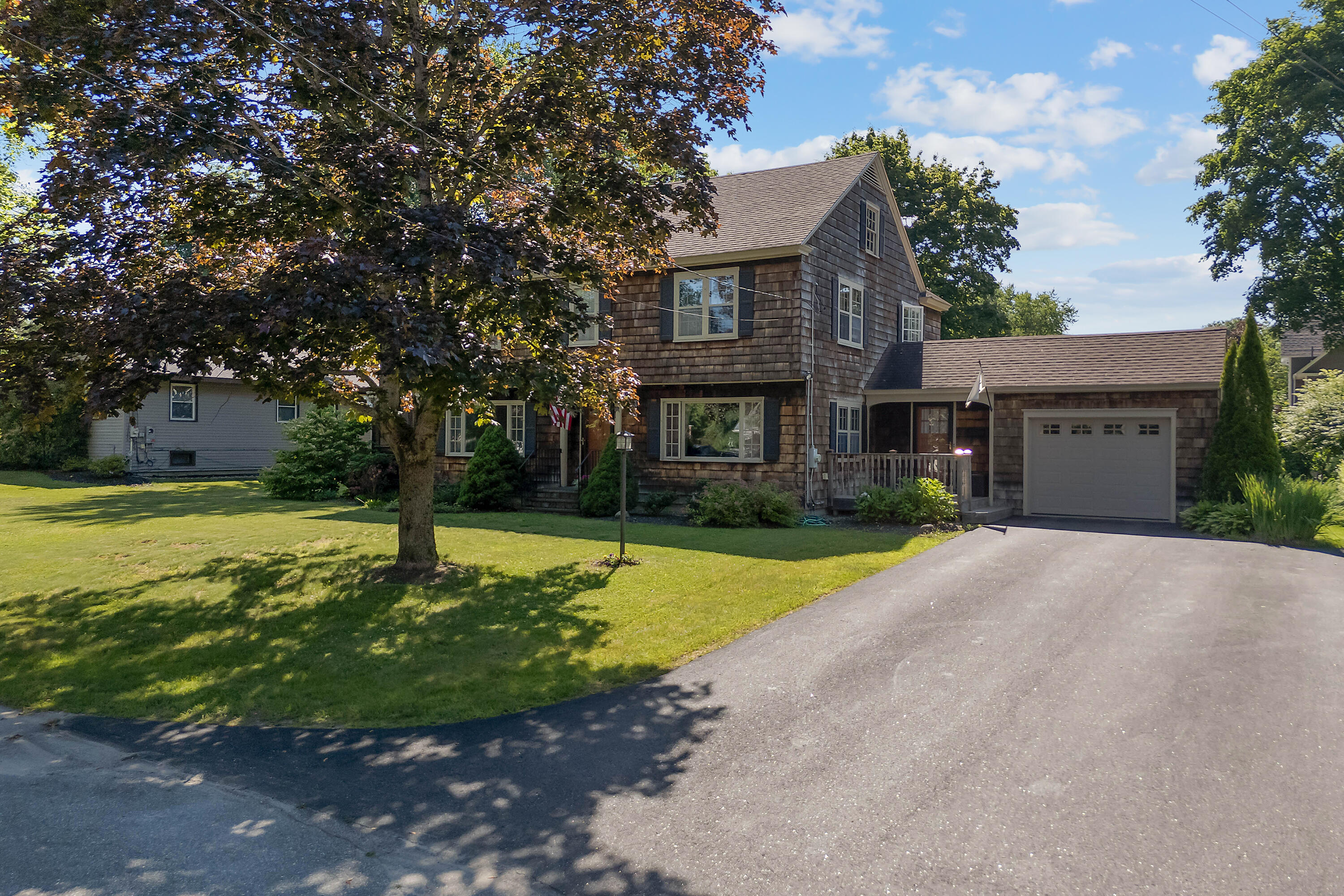 36 Woodlawn Avenue Auburn ME 04210