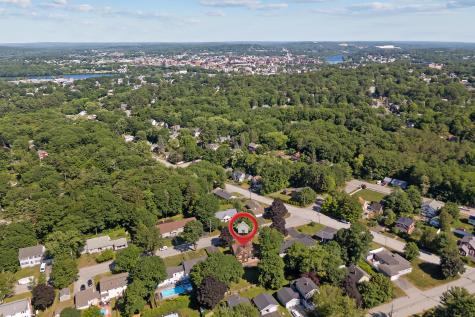 36 Woodlawn Avenue Auburn ME 04210