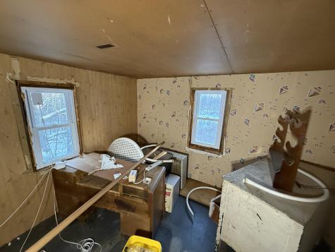 148 East Road Chesterville ME 04938