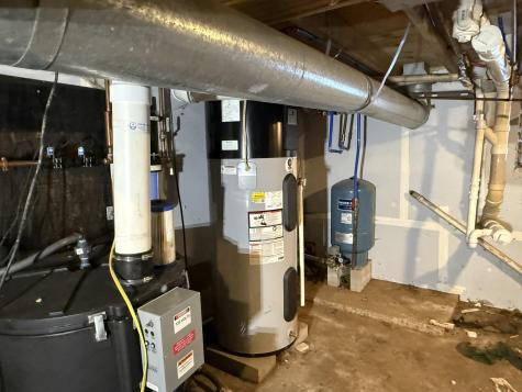 148 East Road Chesterville ME 04938