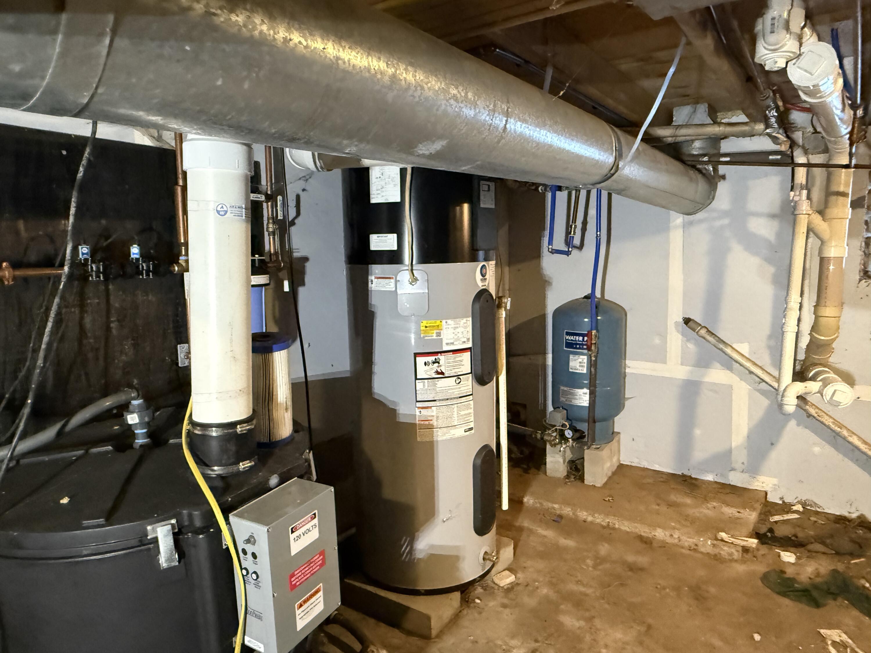 148 East Road Chesterville ME 04938