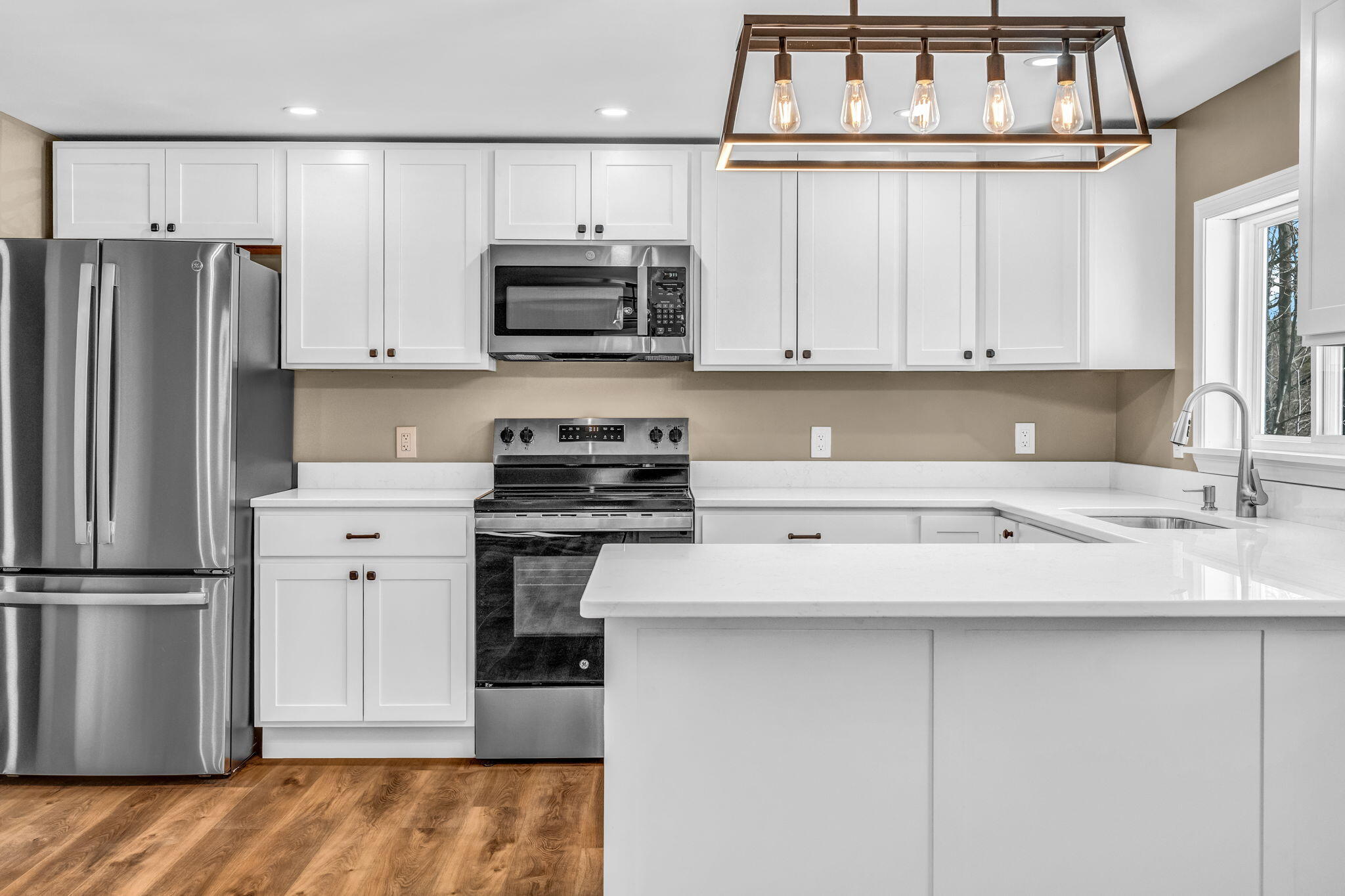 180 Lawrence Street Dover-foxcroft ME 04426
