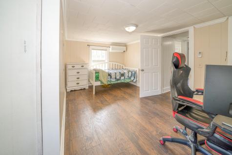 23 Pond Street Bucksport ME 04416