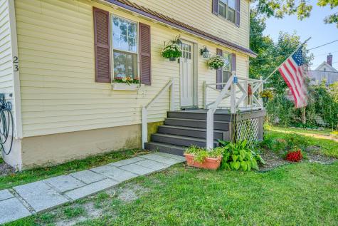 23 Pond Street Bucksport ME 04416