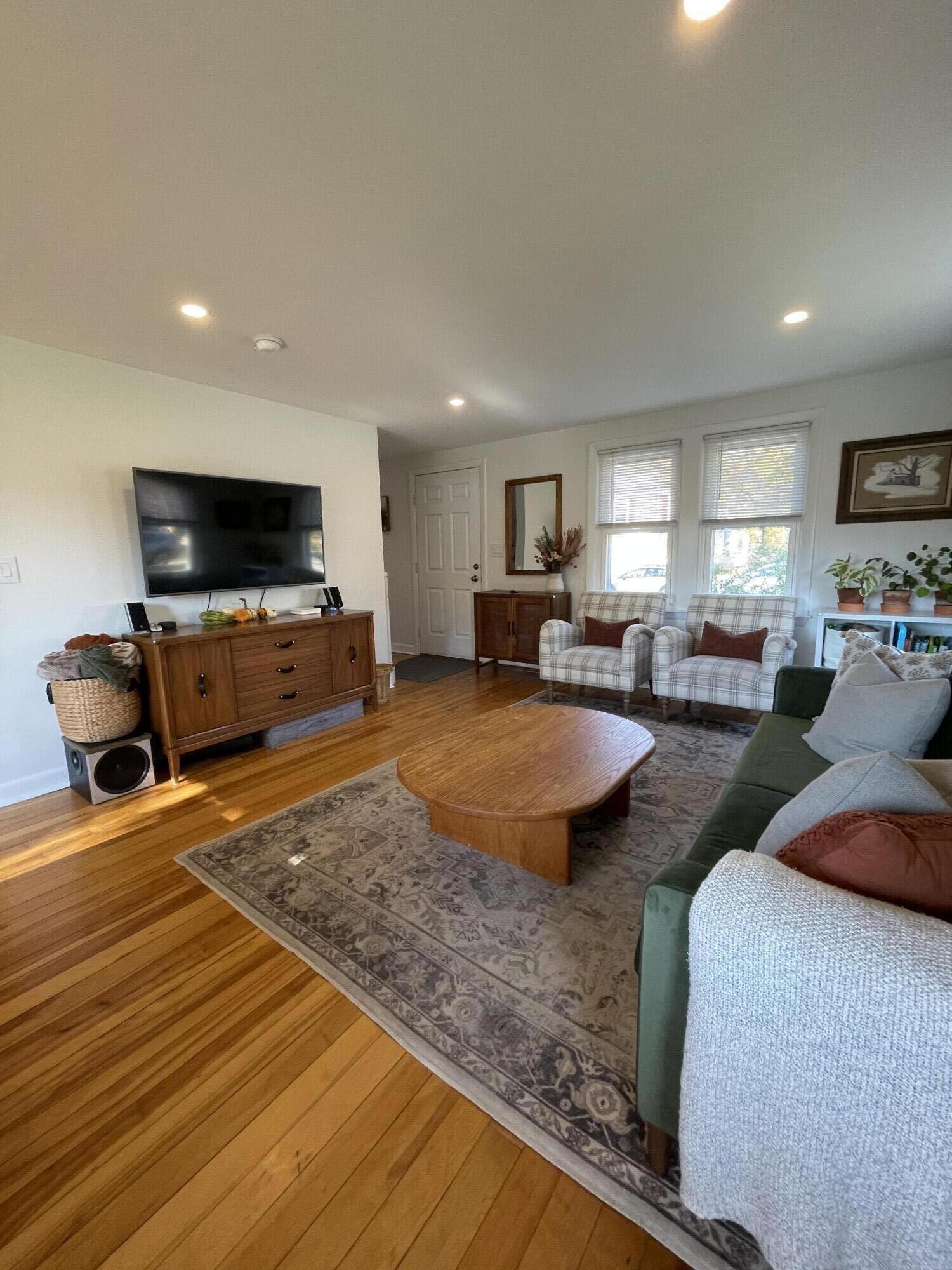 18 Shobe Avenue Brunswick ME 04011