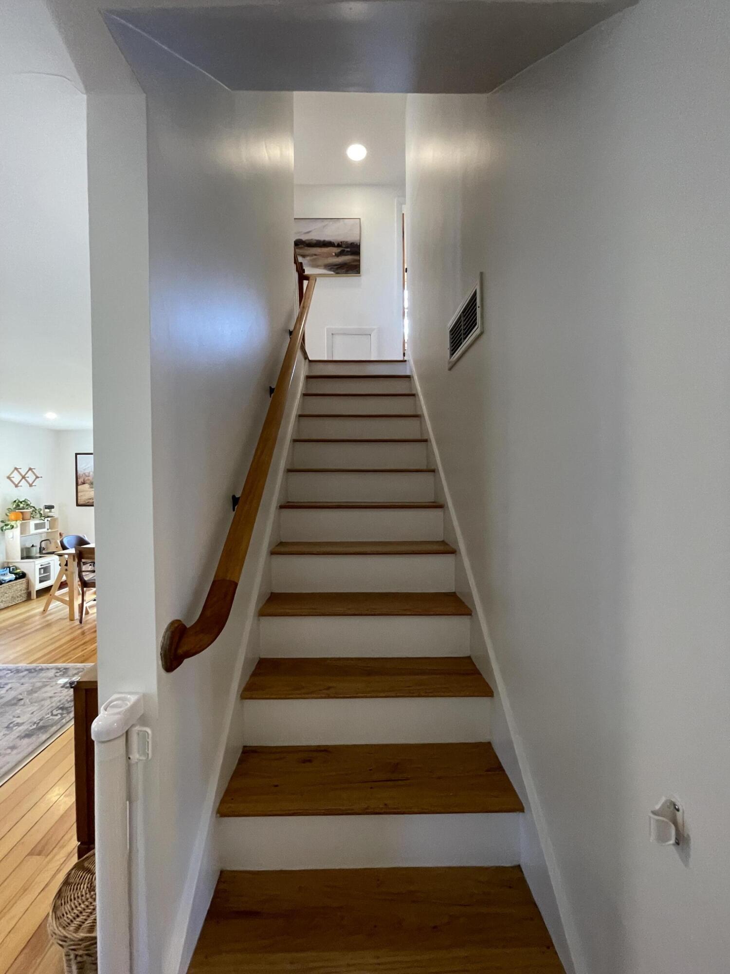 18 Shobe Avenue Brunswick ME 04011
