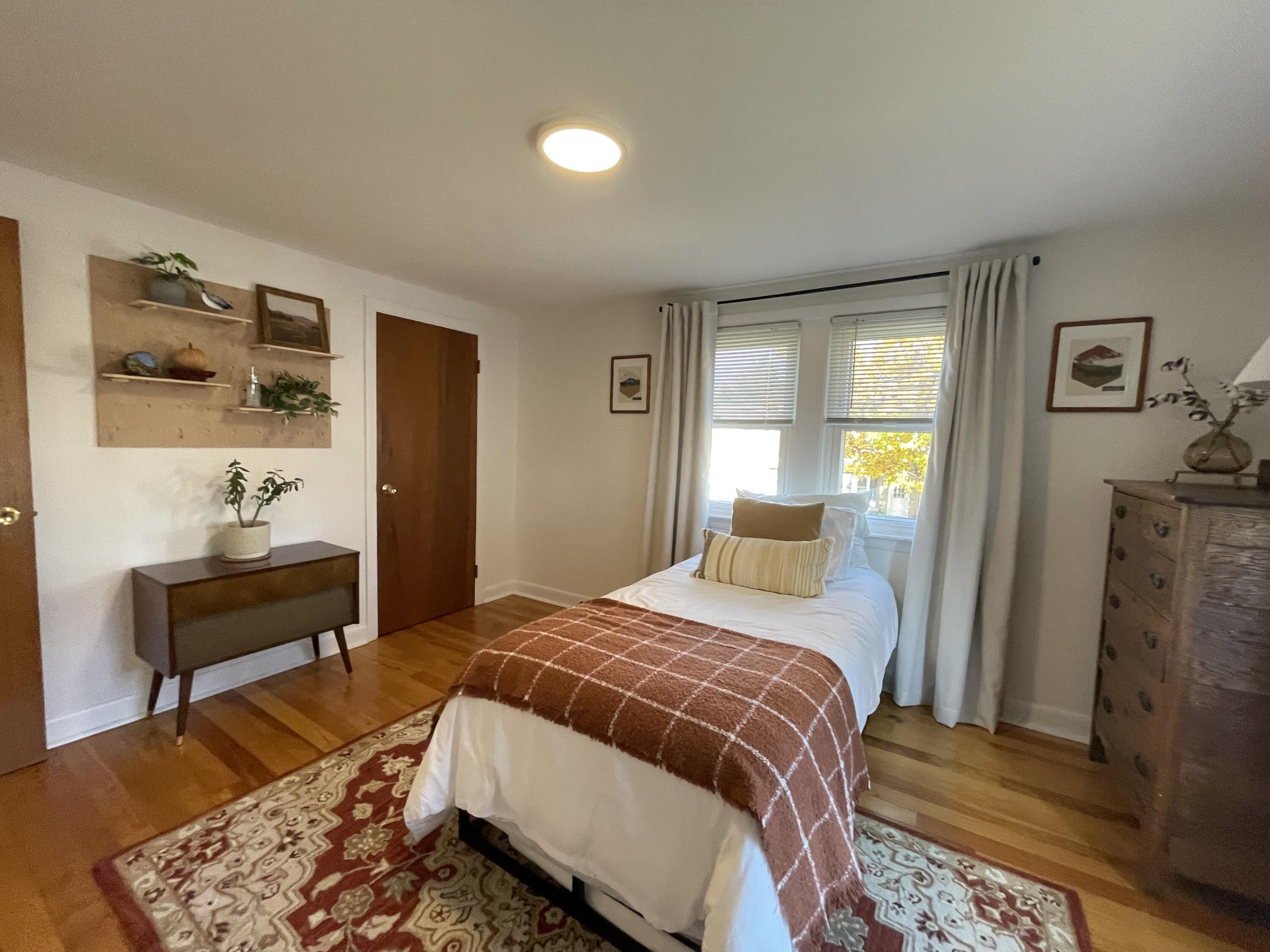 18 Shobe Avenue Brunswick ME 04011