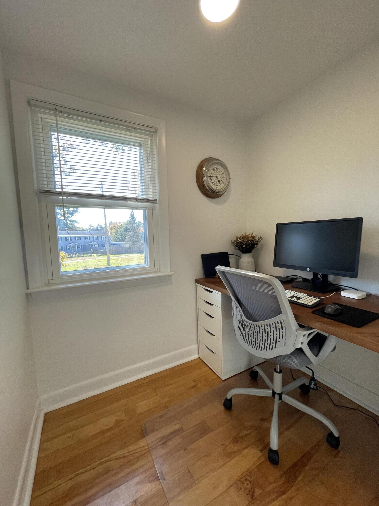 18 Shobe Avenue Brunswick ME 04011