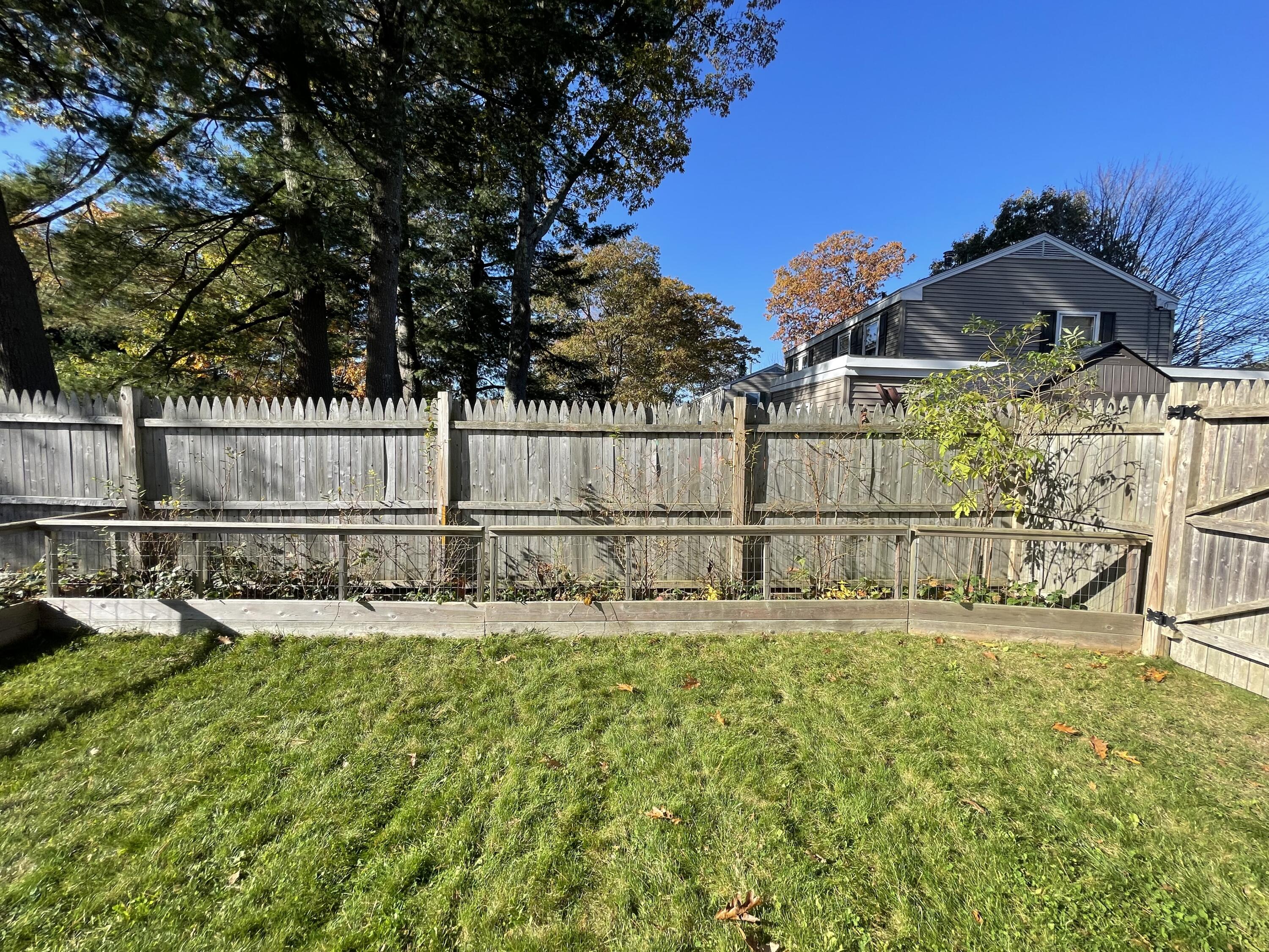 18 Shobe Avenue Brunswick ME 04011