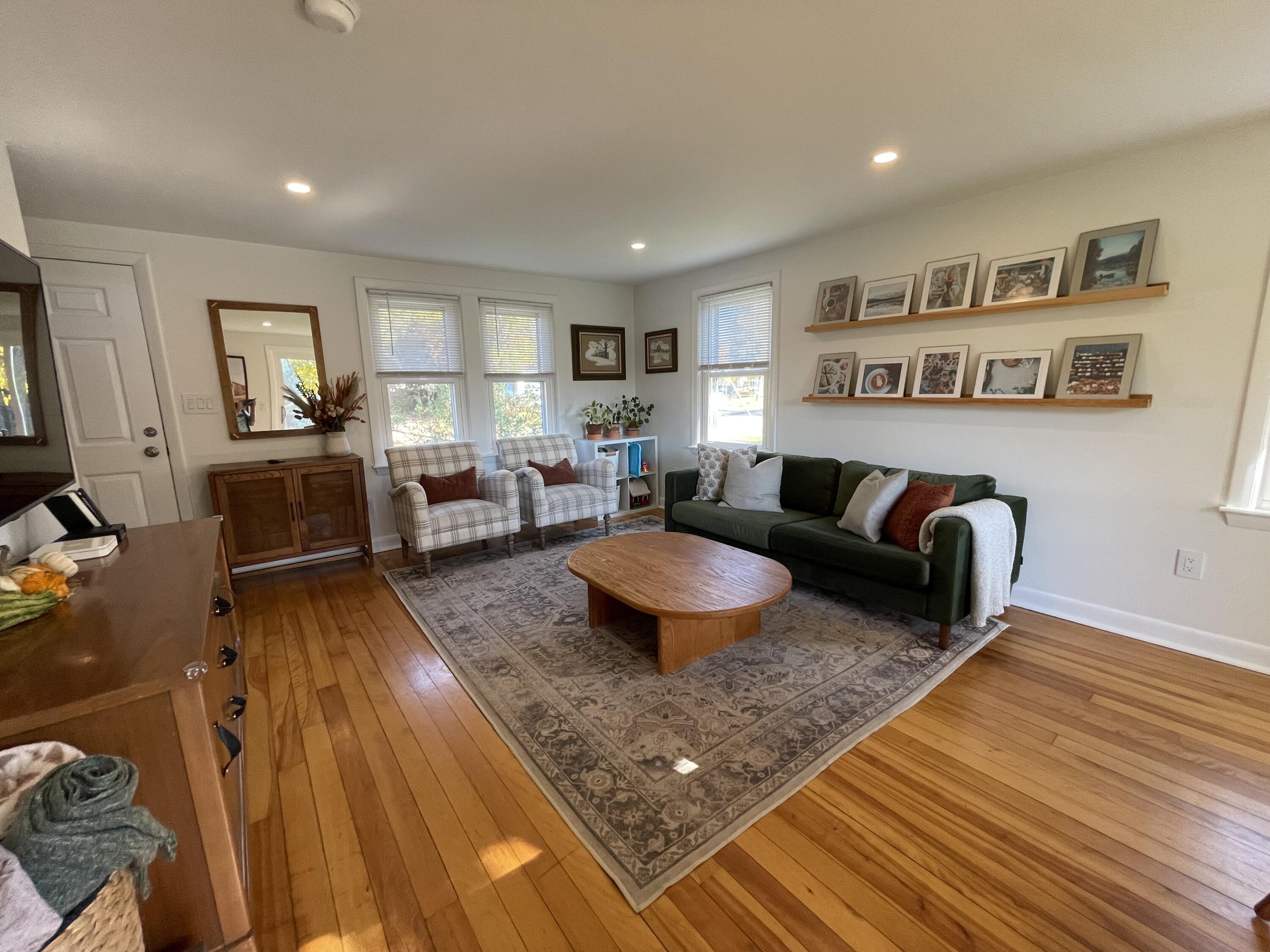 18 Shobe Avenue Brunswick ME 04011