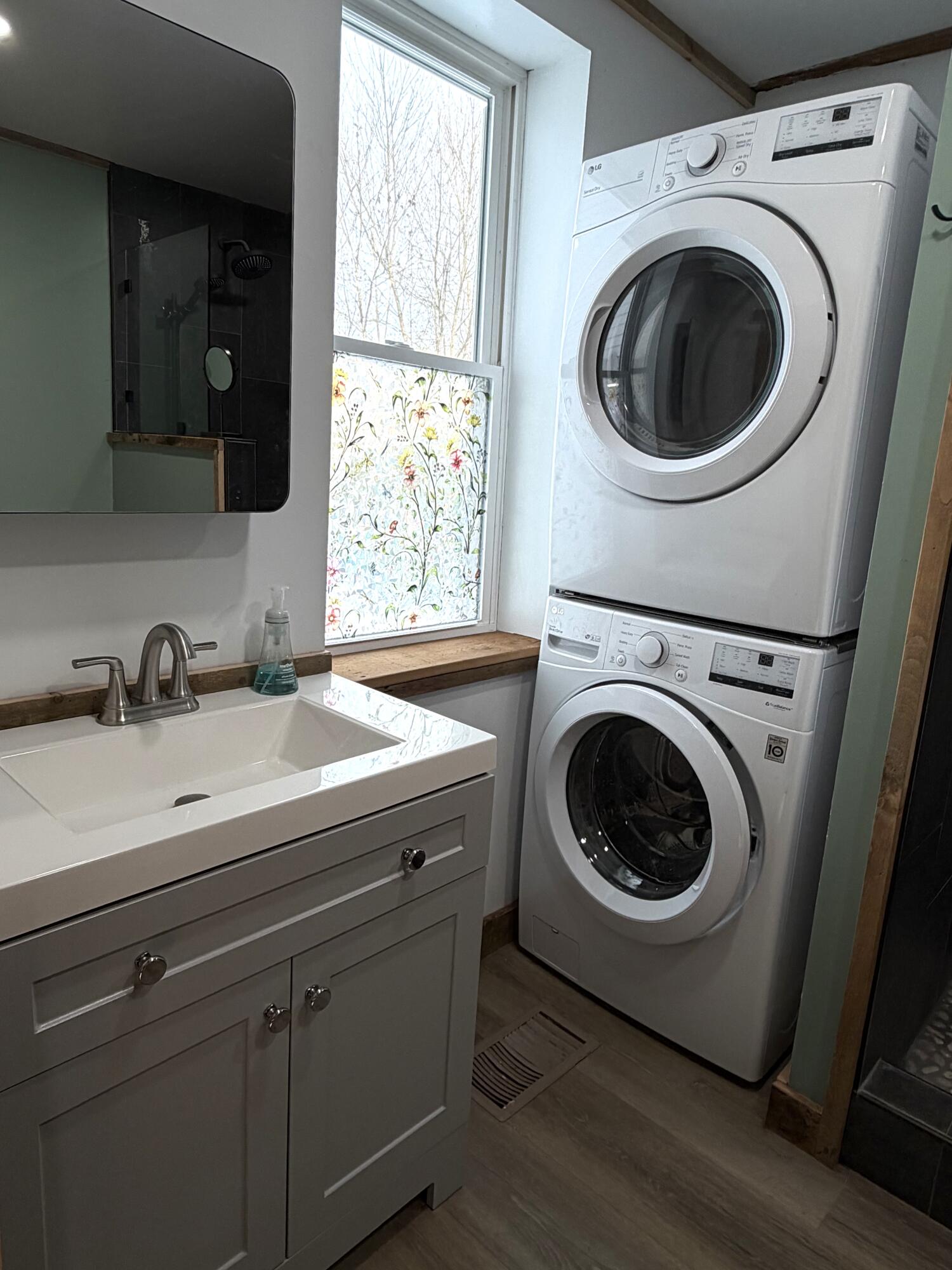 42 Howard Street Old Town ME 04468